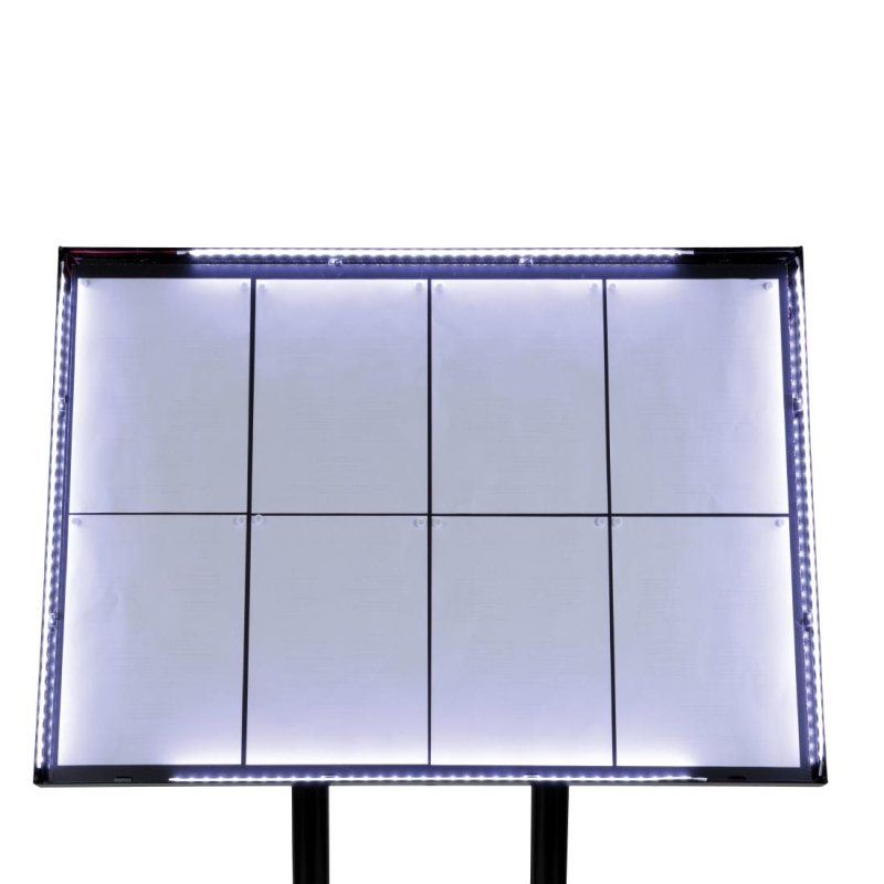 Securit Teak zwart gecoat LED's informatie 8xA4 display met mast en voet Securit Teak zwart gecoat LED's informatie 8xA4 display met mast en voet