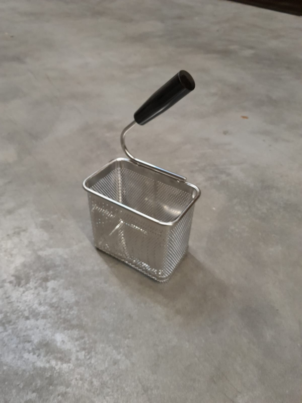 BASE 600 MAND PASTAKOKER RECHTS BASE 600 MAND PASTAKOKER RECHTS